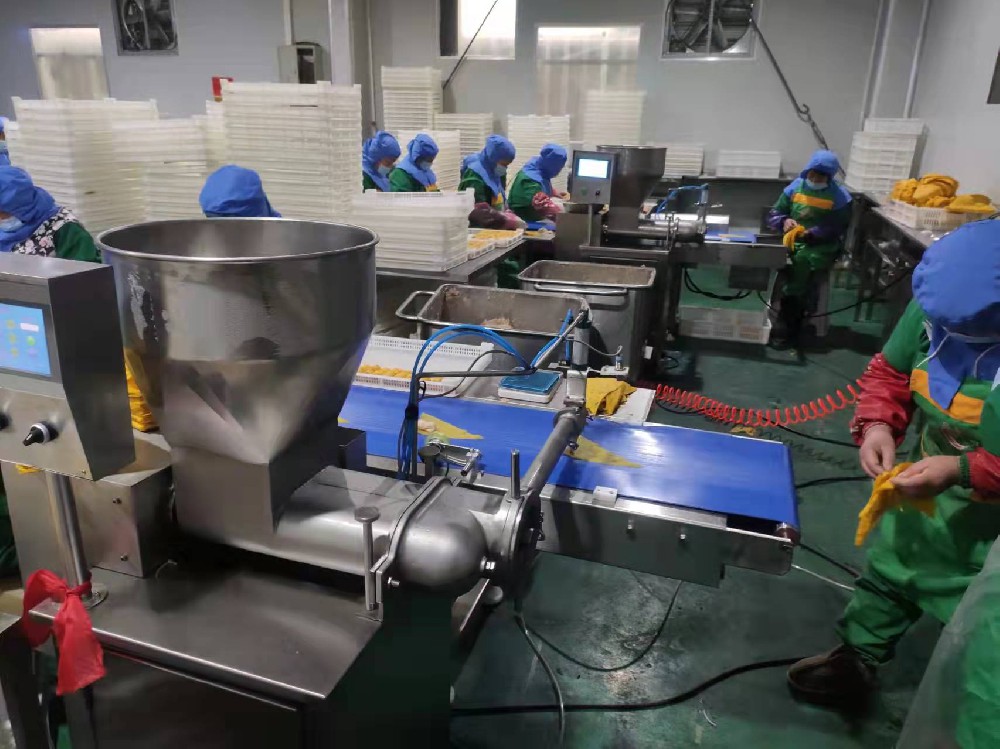 安徽徽客坊百葉包定量注餡機 豆腐皮卷肉自動下餡機 千張肉卷加工設備